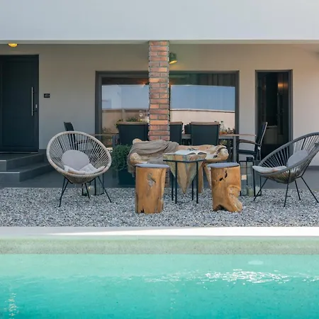 Casa Vigo * פולה