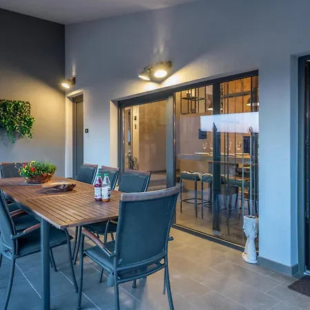Casa Vigo פולה