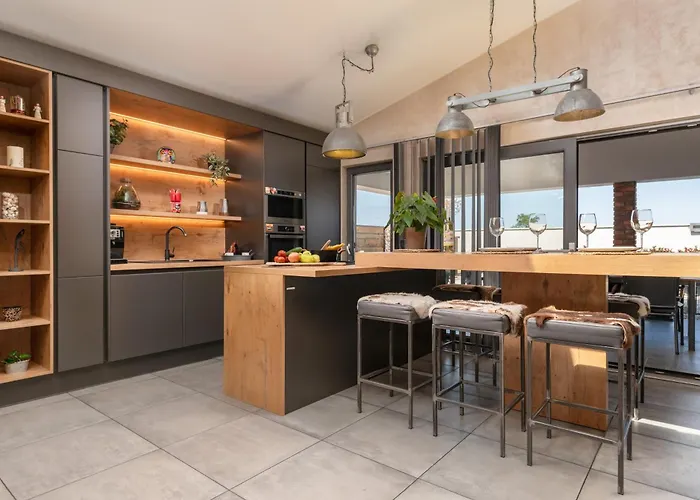 Casa Vigo * Πούλα